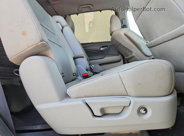 5FNYF6H96KB019549 2019 HONDA PILOT Black Widok wnętrza z tyłu