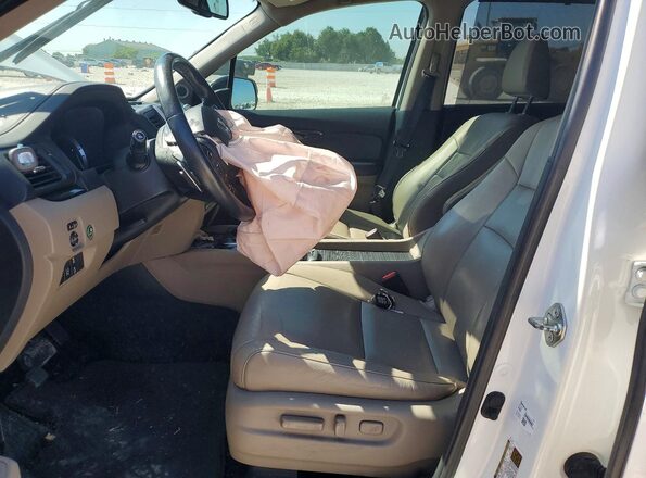5FNYF6H98HB006018 2017 HONDA PILOT White Widok wnętrza z przodu