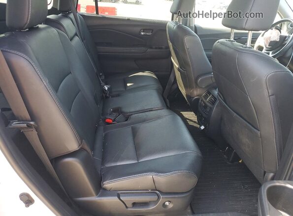 5FNYF6H99MB076444 2021 HONDA PILOT White Rear interior view