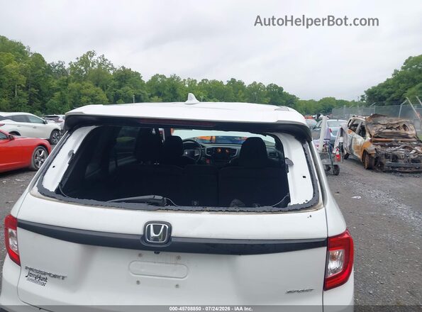 5FNYF7H22MB006695 2021 HONDA PASSPORT White Widok z przodu
