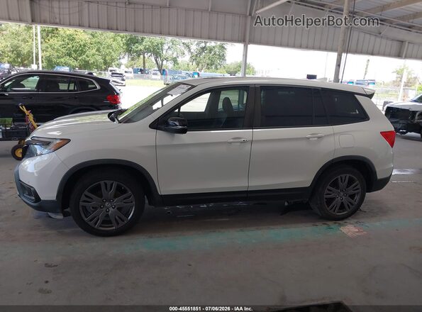 5FNYF7H50MB004700 2021 HONDA PASSPORT White Vista interior de 360 grados