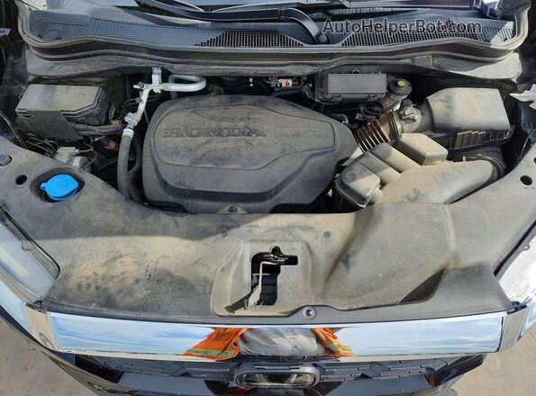 5FNYF7H55NB006606 2022 HONDA PASSPORT Black Widok wnętrza z tyłu