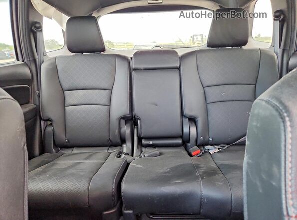 5FNYF7H5XMB016059 2021 HONDA PASSPORT Gray Vista de los asientos traseros