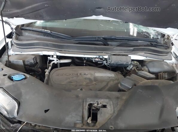 5FNYF8H01LB000888 2020 HONDA PASSPORT White Հետևի տեսք
