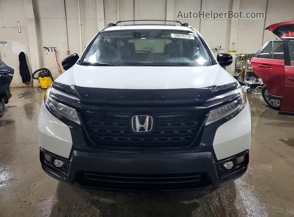 5FNYF8H04LB007799 2020 HONDA PASSPORT White Front view
