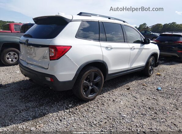 5FNYF8H04MB017721 2021 HONDA PASSPORT Белый Задняя правая четверть