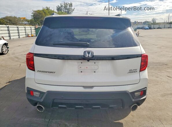 5FNYF8H05PB017005 2023 HONDA PASSPORT White უკანა ხედი