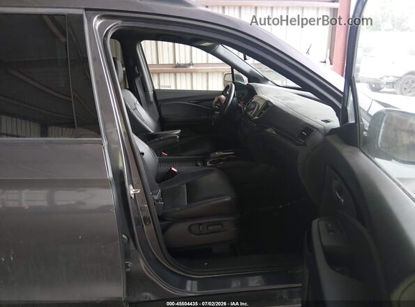 5FNYF8H08LB008566 2020 HONDA PASSPORT Gray Вид салону спереду