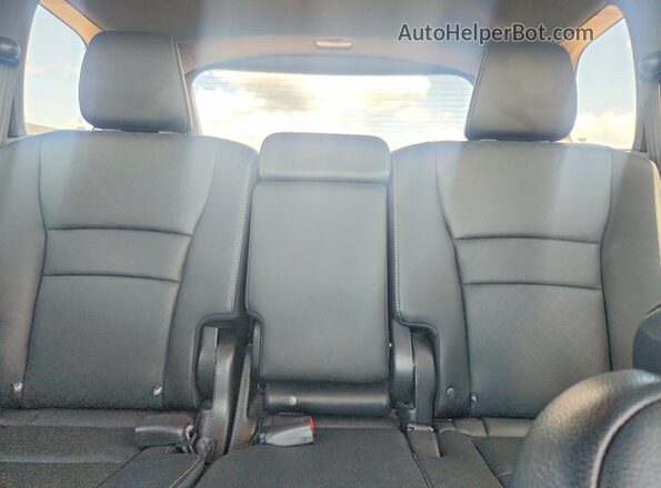 5FNYF8H52MB019348 2021 HONDA PASSPORT White უკანა სავარძლების ხედი