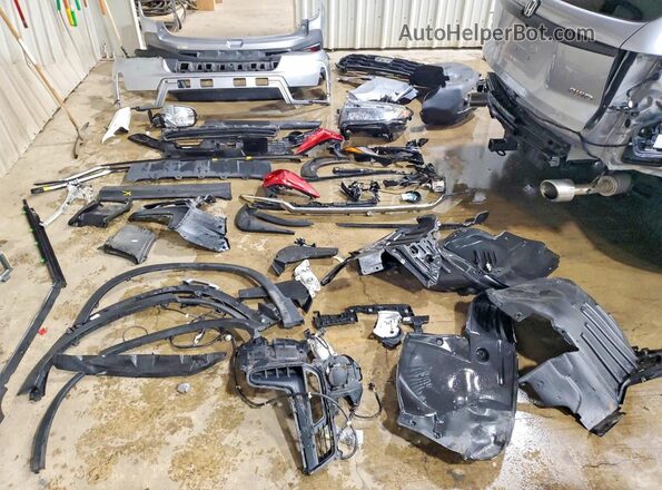 5FNYF8H52PB008676 2023 HONDA PASSPORT Silver VIN կոդի պիտակի տեսք
