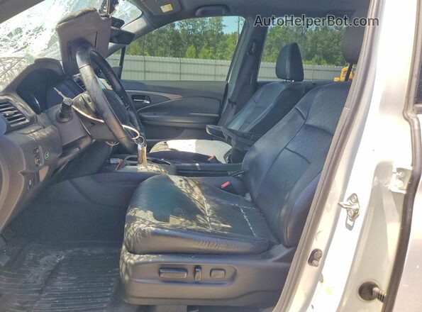 5FNYF8H53KB012096 2019 HONDA PASSPORT Белый Вид салона спереди