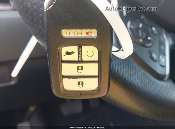 5FNYF8H58SB017777 2025 HONDA PASSPORT White Вид панелі приладів