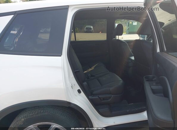 5FNYF8H58SB017777 2025 HONDA PASSPORT White Вид наклейки з VIN-кодом