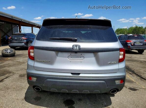5FNYF8H59LB014906 2020 HONDA PASSPORT Silver Rear view