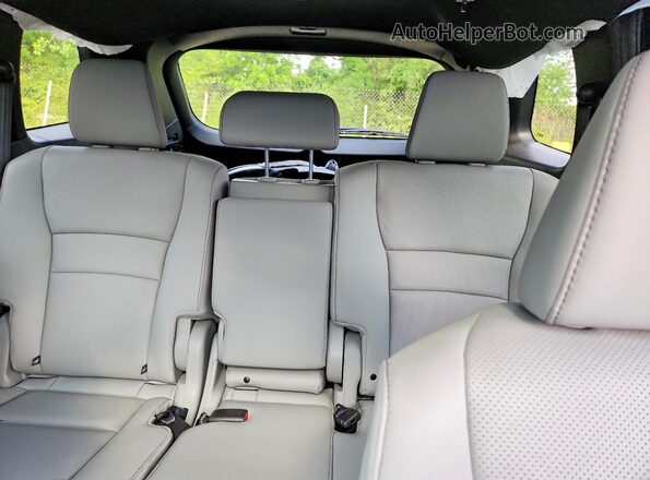 5FNYF8H59RB013375 2024 HONDA PASSPORT Blue Vista de los asientos traseros
