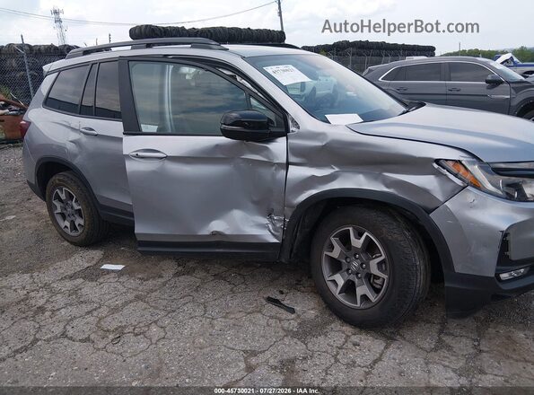 5FNYF8H65PB035248 2023 HONDA PASSPORT Silver წინა ხედი