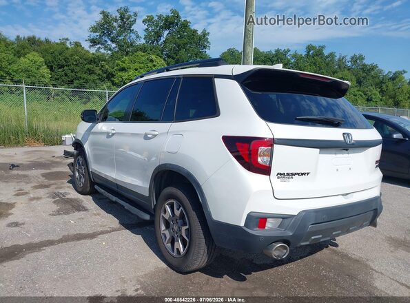 5FNYF8H68PB002907 2023 HONDA PASSPORT Белый Задняя левая четверть