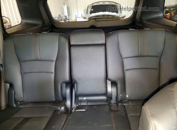 5FNYF8H69RB021274 2024 HONDA PASSPORT Blue Rear seats view