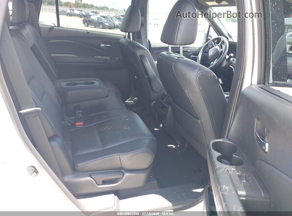 5FNYF8H97LB013143 2020 HONDA PASSPORT White VIN კოდის სტიკერის ხედი