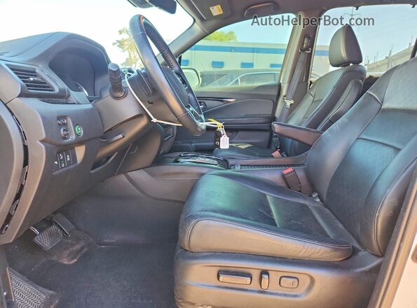 5FNYF8H98KB001274 2019 HONDA PASSPORT White Вид салону спереду