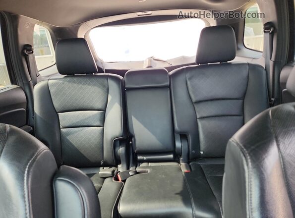 5FNYF8H9XKB019484 2019 HONDA PASSPORT Черный Вид задних сидений
