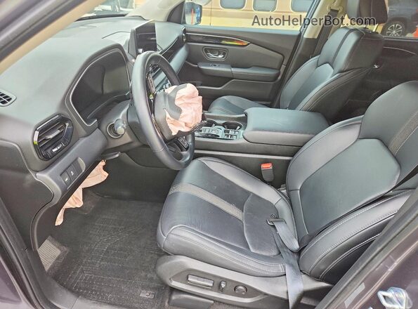 5FNYG1H56PB006305 2023 HONDA PILOT Gray Вид салону спереду