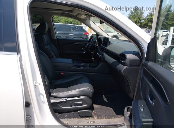 5FNYG1H84PB043170 2023 HONDA PILOT White Vista interior delantera