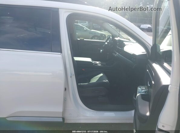 5FNYG1H86PB036415 2023 HONDA PILOT Белый Вид салона спереди