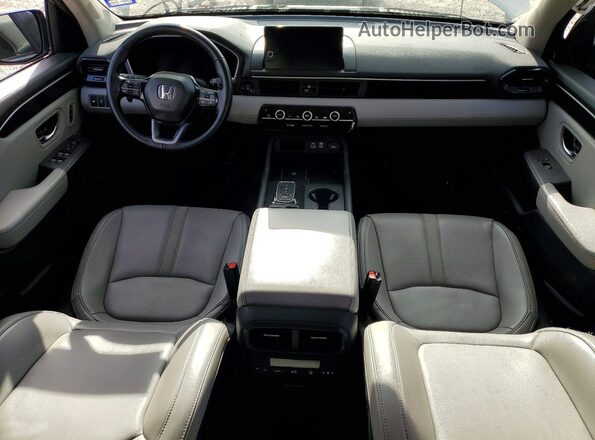 5FNYG2H42PB016410 2023 HONDA PILOT Silver Dashboard view