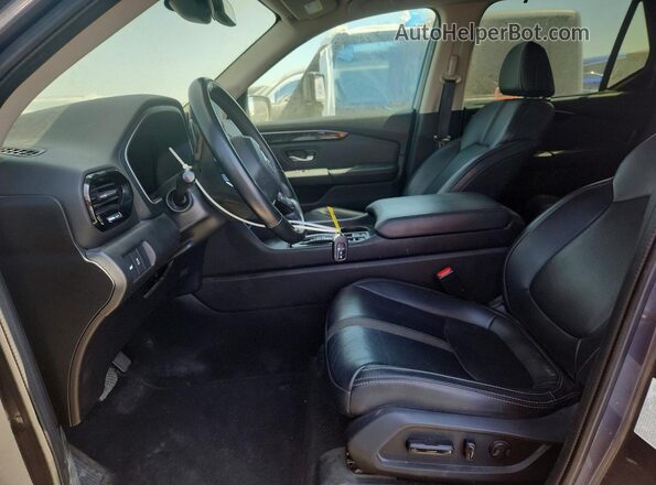 5FNYG2H53RB001832 2024 HONDA PILOT Серый Вид салона спереди