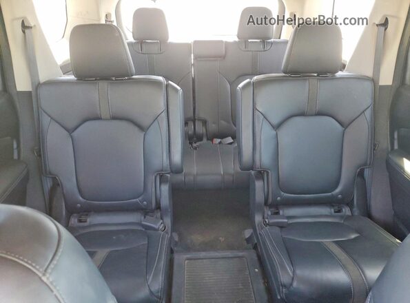 5FNYG2H53RB001832 2024 HONDA PILOT Серый Вид задних сидений