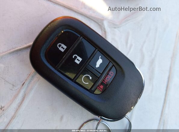 5FNYG2H74RB002389 2024 HONDA PILOT White Вид панелі приладів