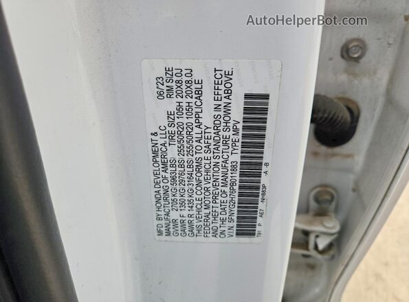 5FNYG2H76PB011883 2023 HONDA PILOT White 360 interior view