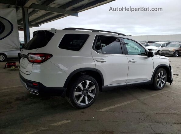 5FNYG2H7XRB010965 2024 HONDA PILOT White Rear right