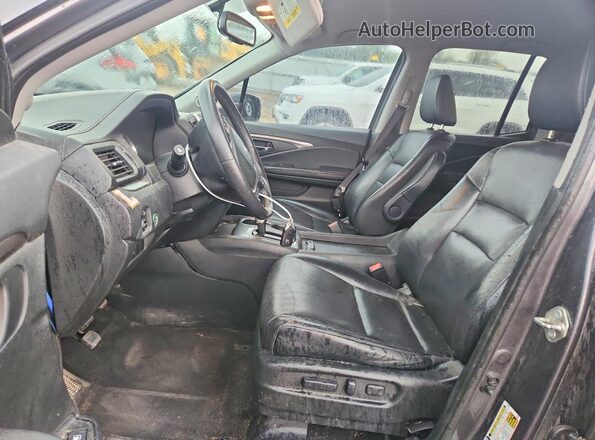 5FPYK2F60JB000756 2018 HONDA RIDGELINE Gray წინა სალონის ხედი