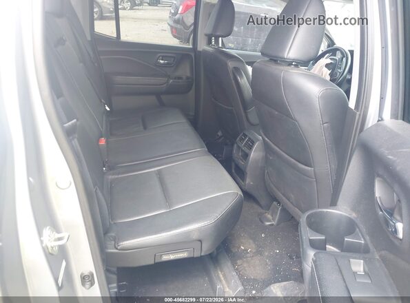 5FPYK2F61HB005863 2017 HONDA RIDGELINE Gray Vista de la etiqueta del VIN