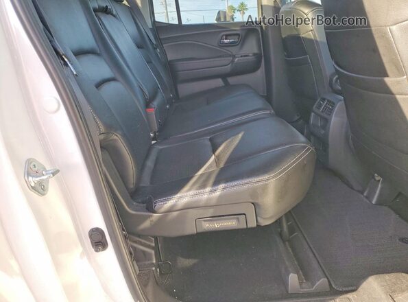 5FPYK3F14MB014450 2021 HONDA RIDGELINE White Հետևի նստատեղերի տեսք