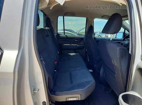 5FPYK3F14PB068318 2023 HONDA RIDGELINE White Widok tylnych siedzeń