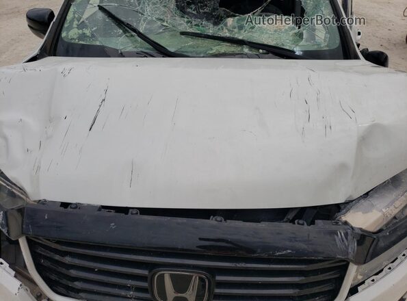 5FPYK3F15MB024145 2021 HONDA RIDGELINE White Вид задньої частини салону