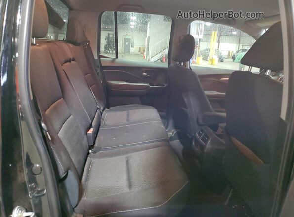 5FPYK3F17LB030575 2020 HONDA RIDGELINE Black Rear seats view