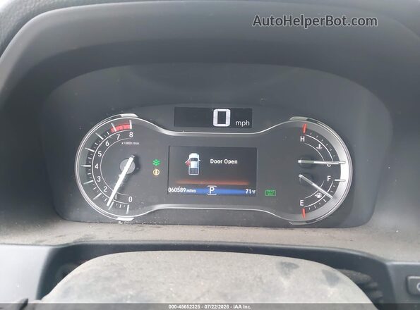 5FPYK3F1XHB023952 2017 HONDA RIDGELINE Black Vista de los asientos traseros