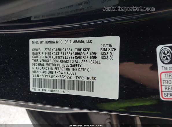 5FPYK3F1XHB023952 2017 HONDA RIDGELINE Black Vista del compartimento del motor