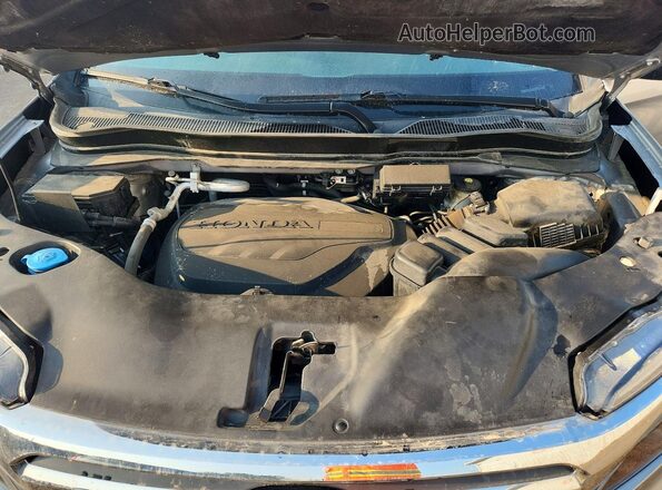 5FPYK3F1XLB018131 2020 HONDA RIDGELINE Silver Widok wnętrza z tyłu
