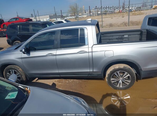 5FPYK3F45HB033928 2017 HONDA RIDGELINE Silver Vista interior de 360 grados