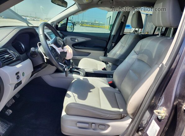 5FPYK3F50KB047445 2019 HONDA RIDGELINE Серый Вид салона спереди