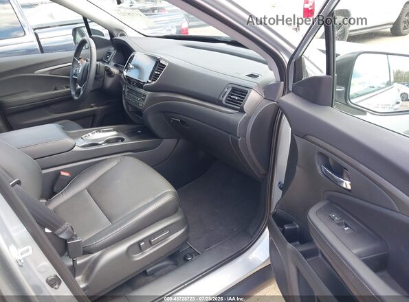 5FPYK3F50TB020005 2026 HONDA RIDGELINE Серебряный Вид салона спереди