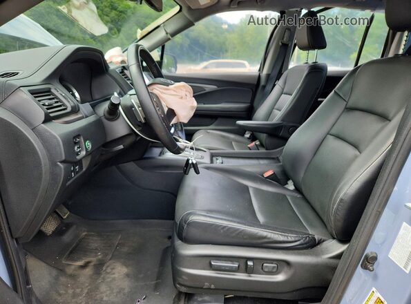 5FPYK3F54NB033990 2022 HONDA RIDGELINE Синий Вид салона спереди
