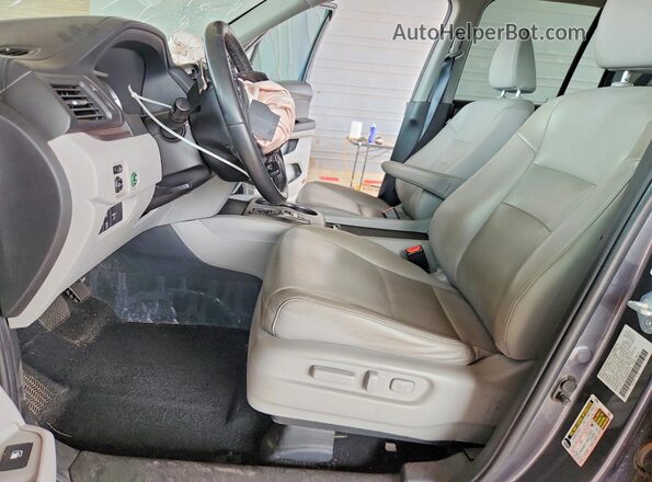 5FPYK3F54PB039730 2023 HONDA RIDGELINE Gray Widok wnętrza z przodu