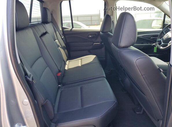5FPYK3F54TB011484 2026 HONDA RIDGELINE Silver Вид задніх сидінь