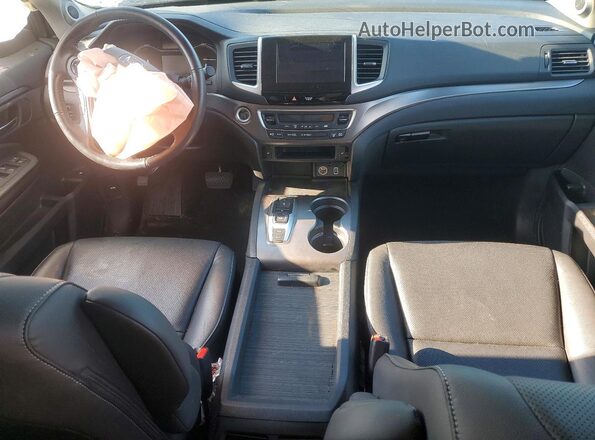 5FPYK3F55LB024275 2020 HONDA RIDGELINE Silver Առջևի վահանակի տեսք